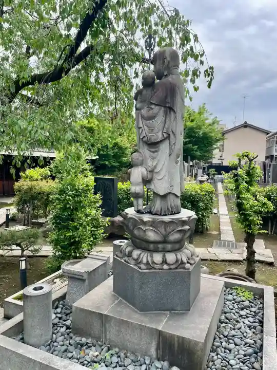 寶蔵院の{uncategorized: "未分類", other: "その他", undefined: "問題あり", building: "その他建物", grave: "お墓", sacred_gate: "鳥居", guardian: "狛犬", statue: "像", buddha: "仏像", history: "歴史", nature: "自然", garden: "庭園", animal: "動物", pagoda: "塔", temizu: "手水舎", mountain_gate: "山門・神門", sanctuary: "本殿・本堂", subordinate: "末社・摂社", art: "芸術", scenery: "景色", jizo: "地蔵", ema: "絵馬", goshuin: "御朱印", omikuji: "おみくじ", items: "授与品その他", amulet: "お守り", goshuincho: "御朱印帳", eats: "食事", festival: "お祭り", votive_dance: "神楽", shichigosan: "七五三参", wedding: "結婚式", experience: "体験その他", initially: "初詣", around: "周辺", anti_infection: "感染症対策"}