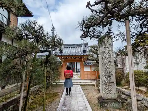 浄国寺の山門