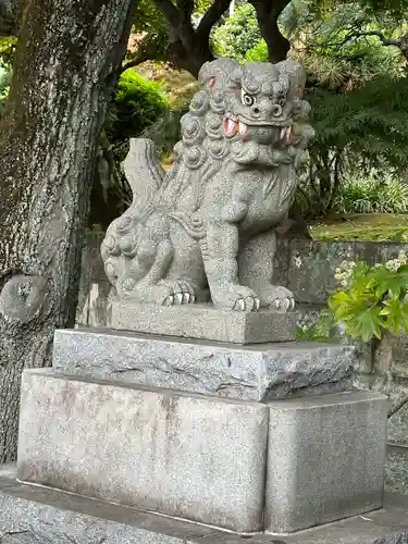 待乳山聖天（本龍院）の狛犬