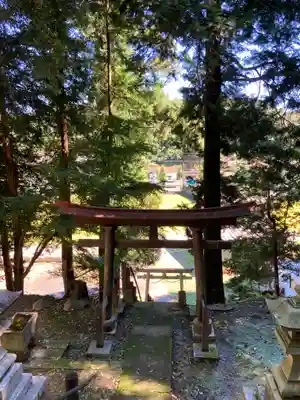 小山田白山神社の鳥居