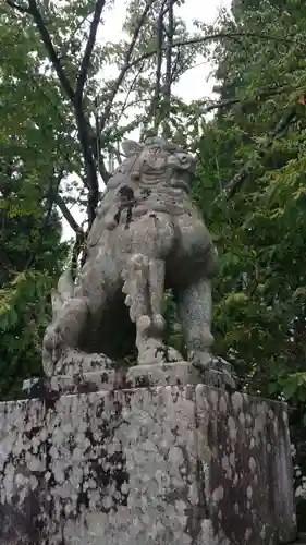 戸隠神社中社の狛犬