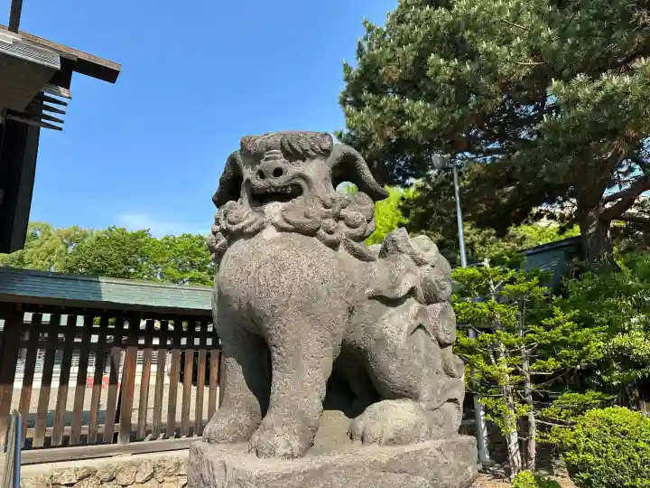 札幌護國神社の狛犬