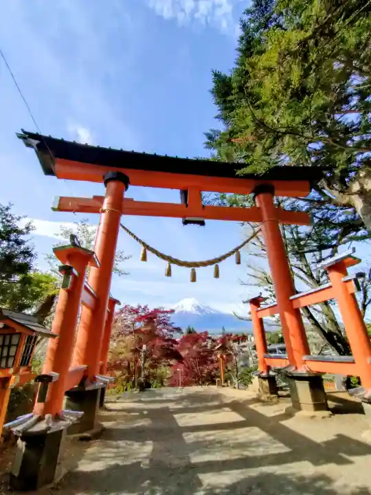 新倉富士浅間神社(山梨県)