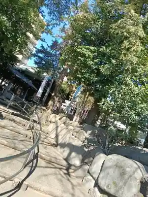 子易神社の{uncategorized: "未分類", other: "その他", undefined: "問題あり", building: "その他建物", grave: "お墓", sacred_gate: "鳥居", guardian: "狛犬", statue: "像", buddha: "仏像", history: "歴史", nature: "自然", garden: "庭園", animal: "動物", pagoda: "塔", temizu: "手水舎", mountain_gate: "山門・神門", sanctuary: "本殿・本堂", subordinate: "末社・摂社", art: "芸術", scenery: "景色", jizo: "地蔵", ema: "絵馬", goshuin: "御朱印", omikuji: "おみくじ", items: "授与品その他", amulet: "お守り", goshuincho: "御朱印帳", eats: "食事", festival: "お祭り", votive_dance: "神楽", shichigosan: "七五三参", wedding: "結婚式", experience: "体験その他", initially: "初詣", around: "周辺", anti_infection: "感染症対策"}