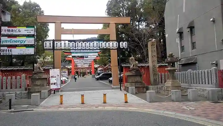 生田神社の鳥居