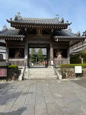 秋葉總本殿可睡斎の山門・神門