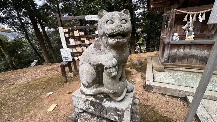 金刀比羅神社の狛犬