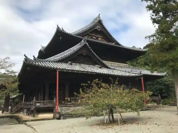粉河寺の本殿・本堂