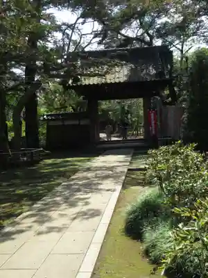 金乘院の山門・神門