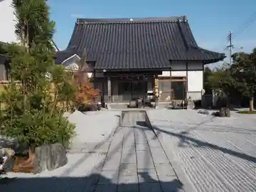 明観寺の本殿・本堂