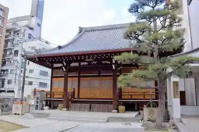 福徳寺の本殿・本堂
