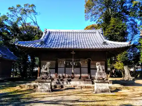 進雄神社の本殿・本堂
