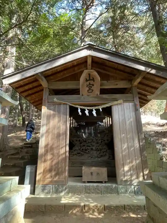 河口浅間神社の{uncategorized: "未分類", other: "その他", undefined: "問題あり", building: "その他建物", grave: "お墓", sacred_gate: "鳥居", guardian: "狛犬", statue: "像", buddha: "仏像", history: "歴史", nature: "自然", garden: "庭園", animal: "動物", pagoda: "塔", temizu: "手水舎", mountain_gate: "山門・神門", sanctuary: "本殿・本堂", subordinate: "末社・摂社", art: "芸術", scenery: "景色", jizo: "地蔵", ema: "絵馬", goshuin: "御朱印", omikuji: "おみくじ", items: "授与品その他", amulet: "お守り", goshuincho: "御朱印帳", eats: "食事", festival: "お祭り", votive_dance: "神楽", shichigosan: "七五三参", wedding: "結婚式", experience: "体験その他", initially: "初詣", around: "周辺", anti_infection: "感染症対策"}