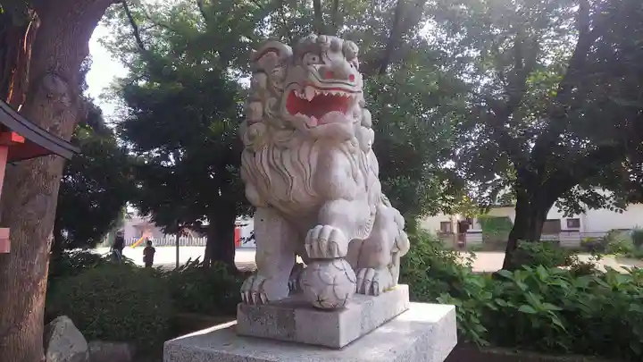 八幡神社の狛犬