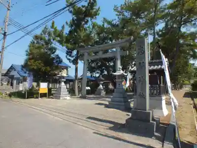 志那神社の鳥居