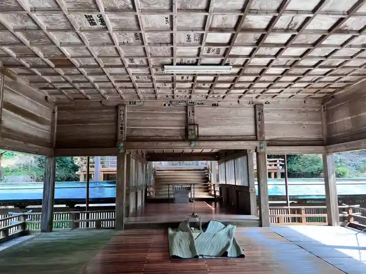 海神神社の本殿・本堂