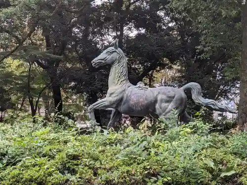 岐阜護國神社の狛犬