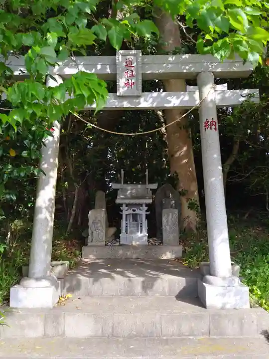 道祖神の鳥居