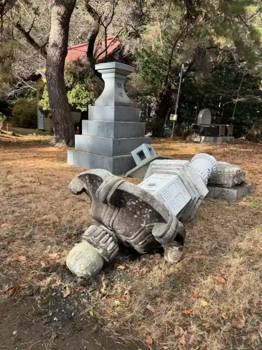 長者山新羅神社の{uncategorized: "未分類", other: "その他", undefined: "問題あり", building: "その他建物", grave: "お墓", sacred_gate: "鳥居", guardian: "狛犬", statue: "像", buddha: "仏像", history: "歴史", nature: "自然", garden: "庭園", animal: "動物", pagoda: "塔", temizu: "手水舎", mountain_gate: "山門・神門", sanctuary: "本殿・本堂", subordinate: "末社・摂社", art: "芸術", scenery: "景色", jizo: "地蔵", ema: "絵馬", goshuin: "御朱印", omikuji: "おみくじ", items: "授与品その他", amulet: "お守り", goshuincho: "御朱印帳", eats: "食事", festival: "お祭り", votive_dance: "神楽", shichigosan: "七五三参", wedding: "結婚式", experience: "体験その他", initially: "初詣", around: "周辺", anti_infection: "感染症対策"}