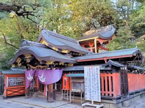 満足稲荷神社の本殿・本堂