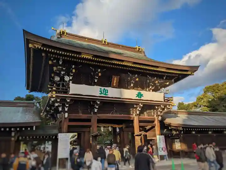 真清田神社の山門・神門