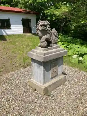 釧路神社の狛犬
