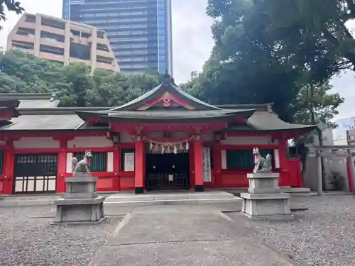 金神社の本殿