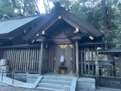 天岩戸神社の{uncategorized: "未分類", other: "その他", undefined: "問題あり", building: "その他建物", grave: "お墓", sacred_gate: "鳥居", guardian: "狛犬", statue: "像", buddha: "仏像", history: "歴史", nature: "自然", garden: "庭園", animal: "動物", pagoda: "塔", temizu: "手水舎", mountain_gate: "山門・神門", sanctuary: "本殿・本堂", subordinate: "末社・摂社", art: "芸術", scenery: "景色", jizo: "地蔵", ema: "絵馬", goshuin: "御朱印", omikuji: "おみくじ", items: "授与品その他", amulet: "お守り", goshuincho: "御朱印帳", eats: "食事", festival: "お祭り", votive_dance: "神楽", shichigosan: "七五三参", wedding: "結婚式", experience: "体験その他", initially: "初詣", around: "周辺", anti_infection: "感染症対策"}