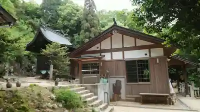 天津神社の本殿・本堂