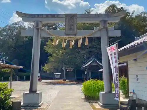 前玉神社の鳥居