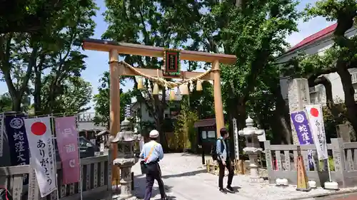 蛇窪神社の鳥居