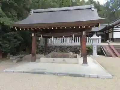 奈良縣護國神社の手水舎