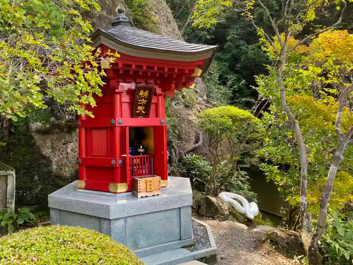 大谷寺の末社・摂社