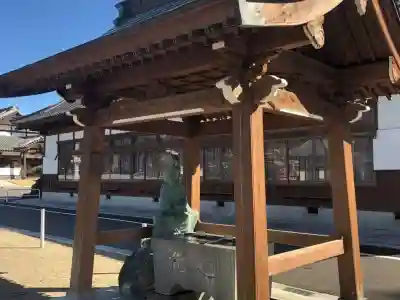 常福寺の手水舎