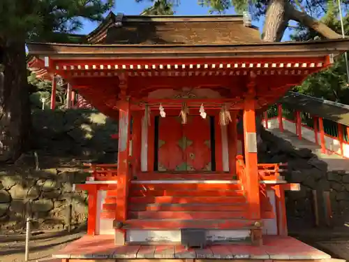 日御碕神社の末社