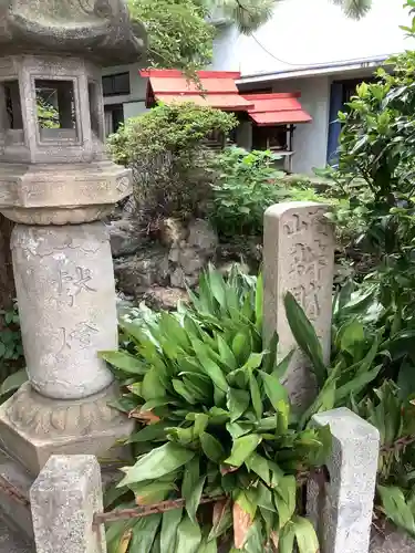 陽洲院宝周寺の庭園