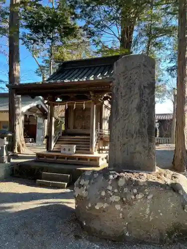 淺間神社（忍野八海）の末社・摂社