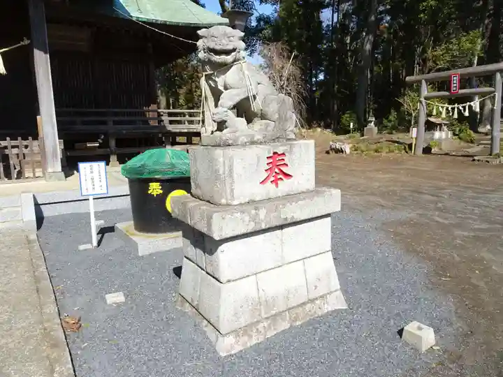 鹿島八幡神社の狛犬