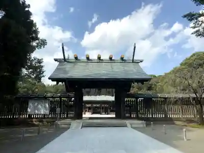 宮崎神宮の山門・神門