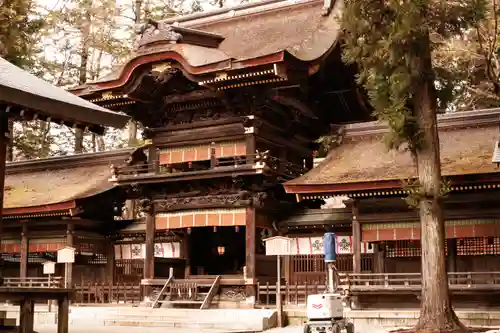 諏訪大社下社春宮(長野県)