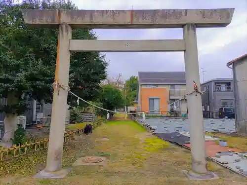 諏訪社（赤池町）の鳥居