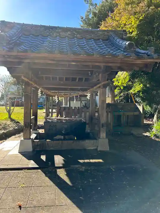 鶴谷八幡宮の手水舎