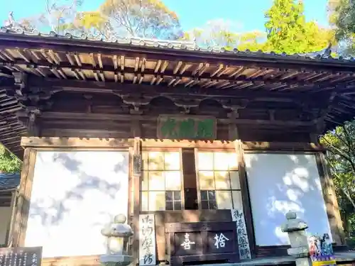 法山寺の本殿・本堂