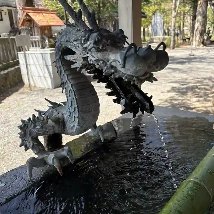 淺間神社(忍野八海)の{uncategorized: "未分類", other: "その他", undefined: "問題あり", building: "その他建物", grave: "お墓", sacred_gate: "鳥居", guardian: "狛犬", statue: "像", buddha: "仏像", history: "歴史", nature: "自然", garden: "庭園", animal: "動物", pagoda: "塔", temizu: "手水舎", mountain_gate: "山門・神門", sanctuary: "本殿・本堂", subordinate: "末社・摂社", art: "芸術", scenery: "景色", jizo: "地蔵", ema: "絵馬", goshuin: "御朱印", omikuji: "おみくじ", items: "授与品その他", amulet: "お守り", goshuincho: "御朱印帳", eats: "食事", festival: "お祭り", votive_dance: "神楽", shichigosan: "七五三参", wedding: "結婚式", experience: "体験その他", initially: "初詣", around: "周辺", anti_infection: "感染症対策"}