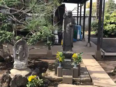 多聞院の地蔵