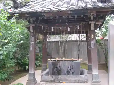 護国院の手水舎