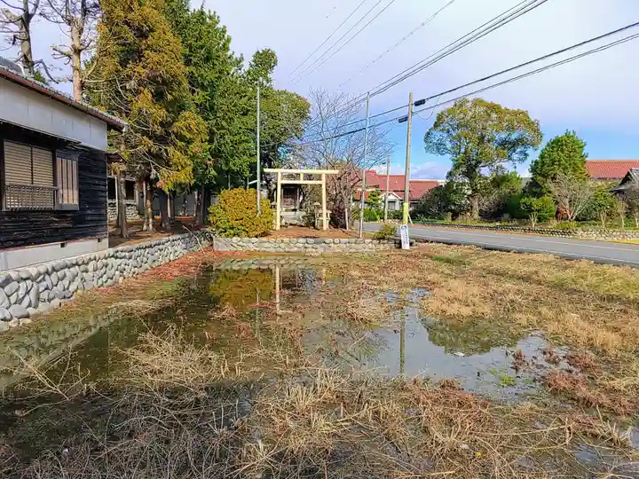中一色神社の末社・摂社