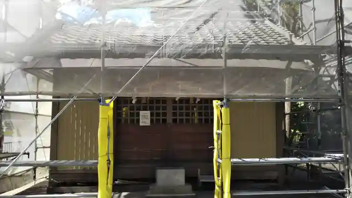 上屋敷八幡宮の本殿・本堂