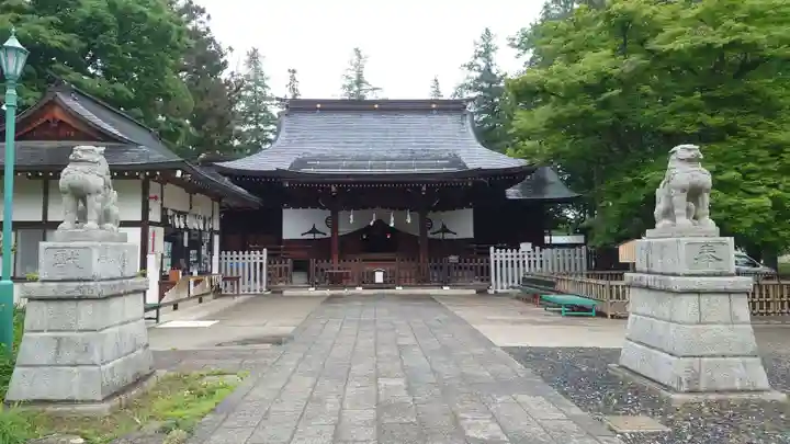 象山神社の本殿・本堂