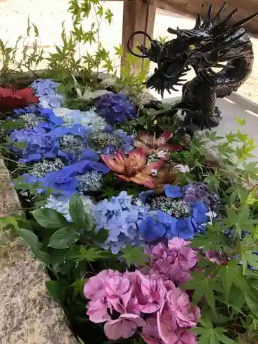 神館神社の手水舎